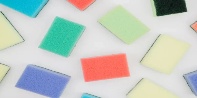 Antibacterial sponges really spread bacterial growth